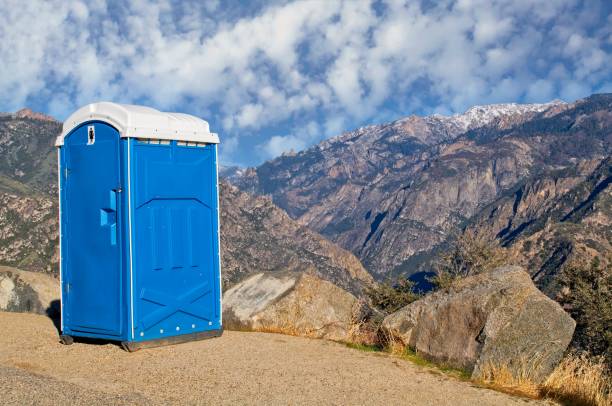 Best Porta potty rental near me  in Menasha, WI